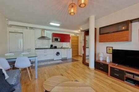 Apartamento Con Piscina Apartment Llanes Exterior photo
